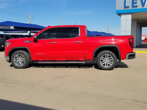 Photos of 2019 GMC Sierra 1500 SLT for sale in Levelland, TX at Levelland Chevrolet Buick GMC