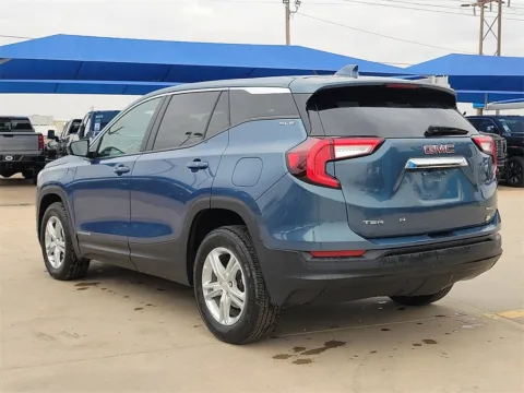 Another view of 2024 GMC Terrain SLE for sale in Levelland, TX at Levelland Chevrolet Buick GMC