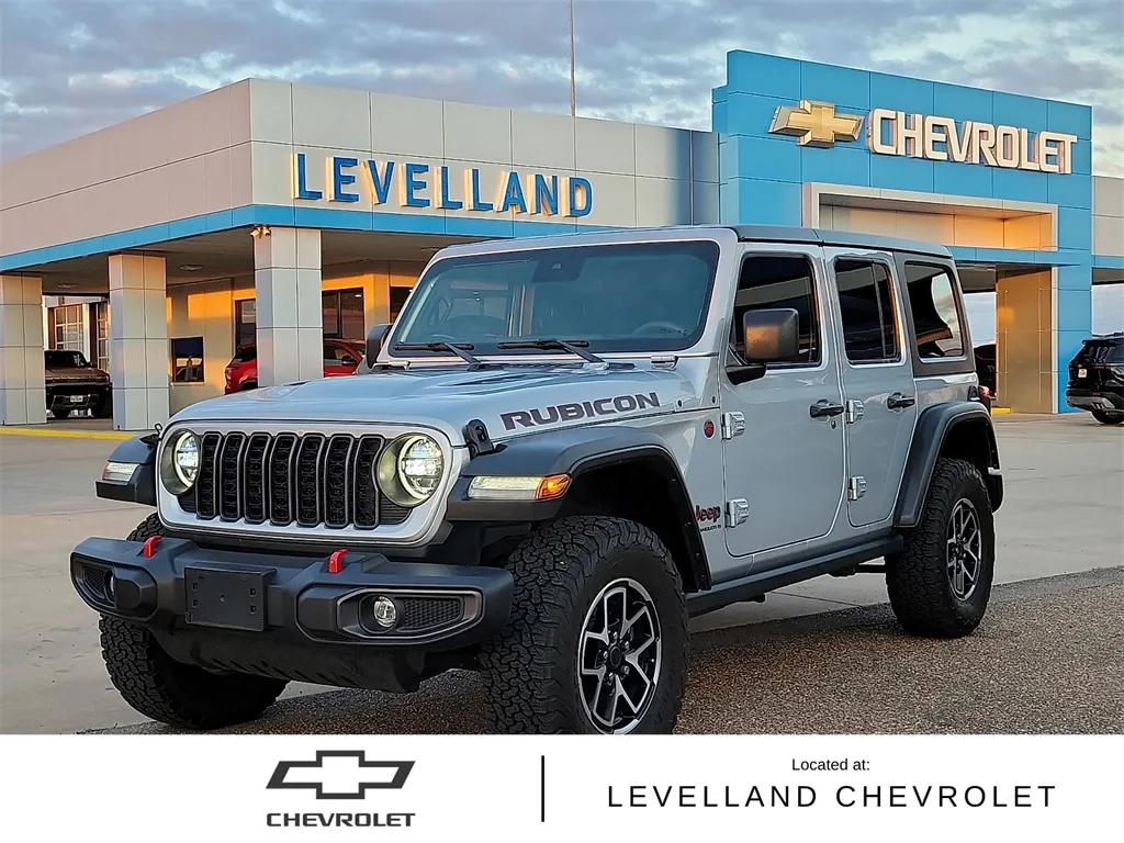 Silver 2024 Jeep Wrangler Rubicon for sale in Levelland, TX