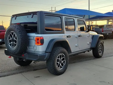 More photos of 2024 Jeep Wrangler Rubicon at Levelland Chevrolet Buick GMC, TX