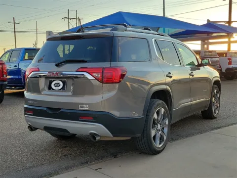 More photos of 2019 GMC Acadia SLT-2 at Levelland Chevrolet Buick GMC, TX
