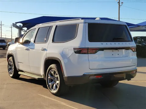 Another view of 2022 Jeep Wagoneer Series II for sale in Levelland, TX at Levelland Chevrolet Buick GMC