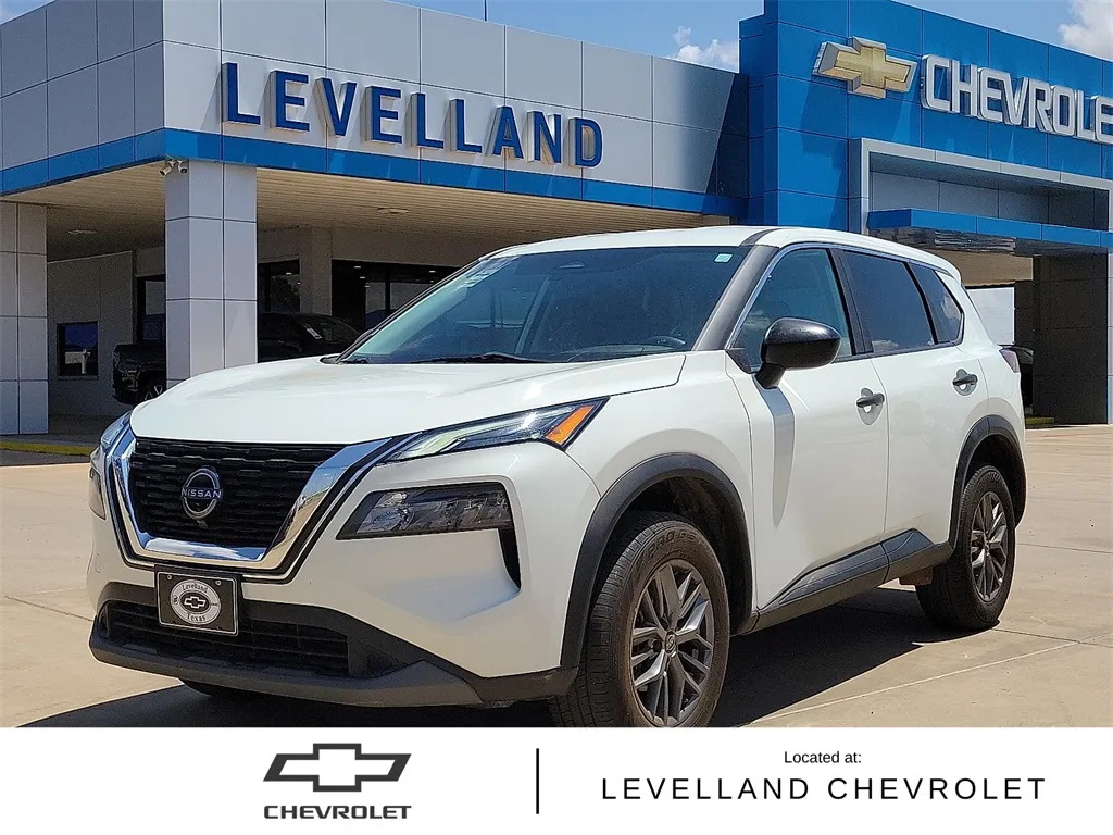 White 2023 Nissan Rogue S for sale in Levelland, TX