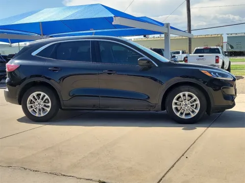 More photos of 2021 Ford Escape SE Hybrid at Levelland Chevrolet Buick GMC, TX