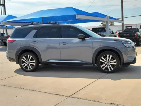 More photos of 2023 Nissan Pathfinder Platinum at Levelland Chevrolet Buick GMC, TX