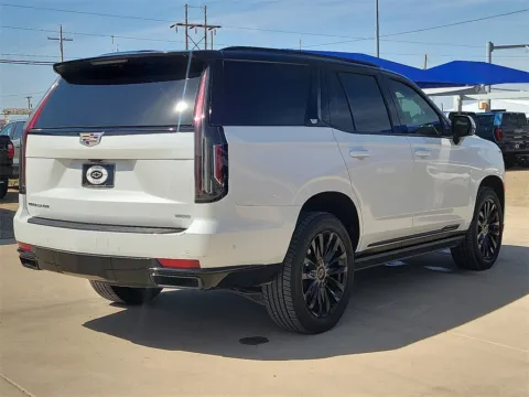 More photos of 2022 Cadillac Escalade Sport at Levelland Chevrolet Buick GMC, TX