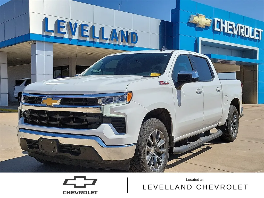 White 2023 Chevrolet Silverado 1500 LT for sale in Levelland, TX