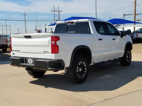 More photos of 2023 Chevrolet Silverado 1500 ZR2 at Levelland Chevrolet Buick GMC, TX
