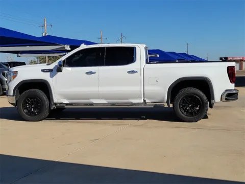 Photos of 2021 GMC Sierra 1500 SLT for sale in Levelland, TX at Levelland Chevrolet Buick GMC