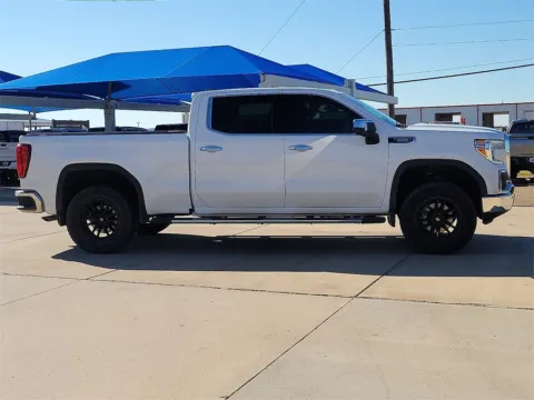 More photos of 2021 GMC Sierra 1500 SLT at Levelland Chevrolet Buick GMC, TX