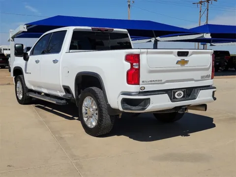 Another view of 2022 Chevrolet Silverado 2500HD High Country for sale in Levelland, TX at Levelland Chevrolet Buick GMC