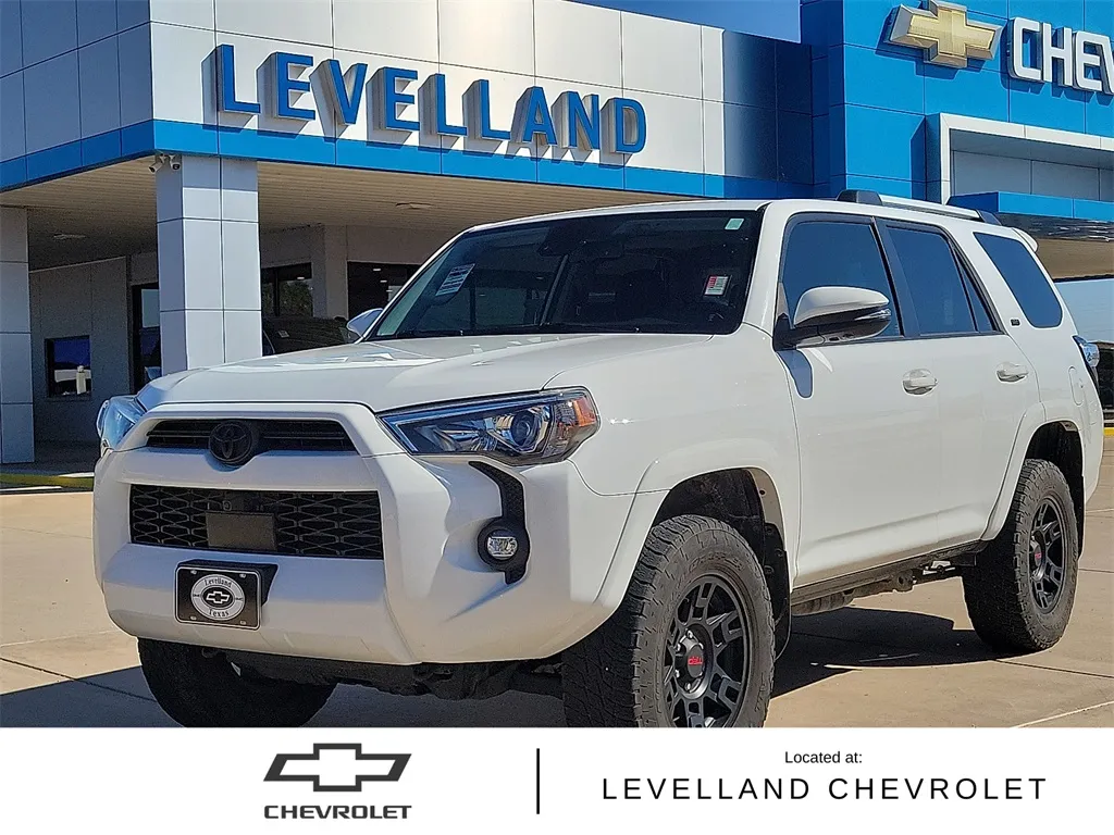 White 2023 Toyota 4Runner SR5 Premium for sale in Levelland, TX