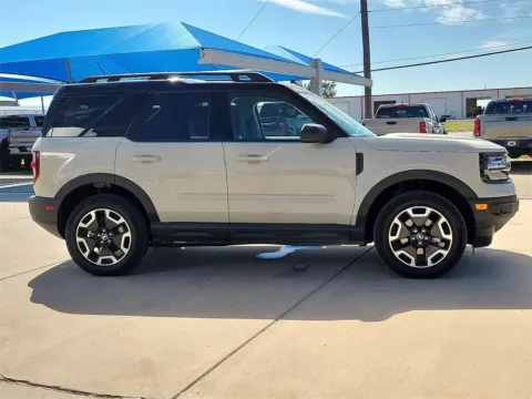 More photos of 2024 Ford Bronco Sport Outer Banks at Levelland Chevrolet Buick GMC, TX