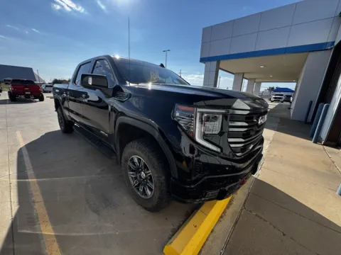Black 2024 GMC Sierra 1500 AT4 for sale in Levelland, TX