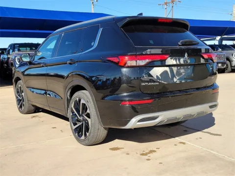 Another view of 2024 Mitsubishi Outlander for sale in Levelland, TX at Levelland Chevrolet Buick GMC