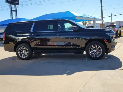 More photos of 2022 Chevrolet Suburban LT at Levelland Chevrolet Buick GMC, TX