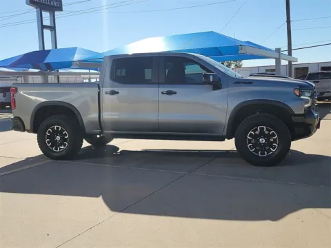 More photos of 2023 Chevrolet Silverado 1500 ZR2 at Levelland Chevrolet Buick GMC, TX