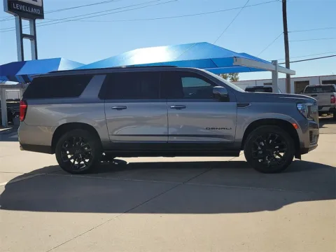 More photos of 2021 GMC Yukon XL Denali at Levelland Chevrolet Buick GMC, TX