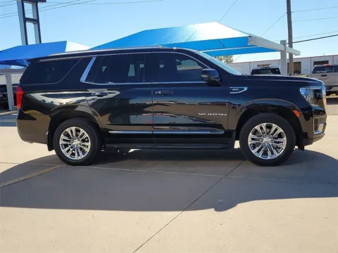 More photos of 2021 GMC Yukon SLT at Levelland Chevrolet Buick GMC, TX