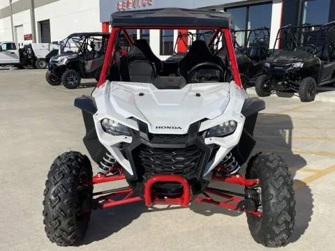 Another view of 2025 HONDA Talon 1000R FOX Live Valve for sale in Grain Valley, MO at Dell's Honda Powerhouse