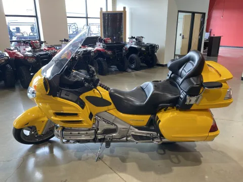 More photos of 2010 HONDA GOLDWING Audio / Comfort / Navi / XM at Dell's Honda Powerhouse, MO