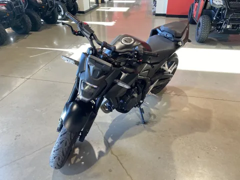 More photos of 2024 HONDA CB500F ABS at Dell's Honda Powerhouse, MO