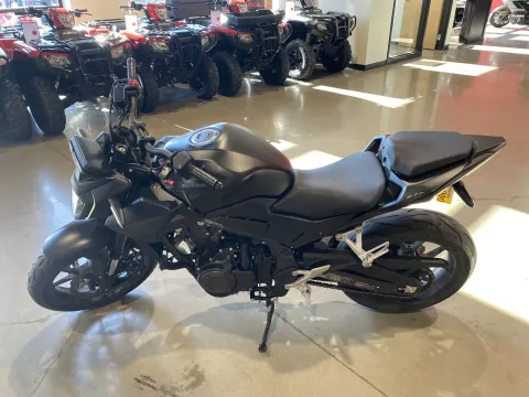 More photos of 2024 HONDA CB500F ABS at Dell's Honda Powerhouse, MO