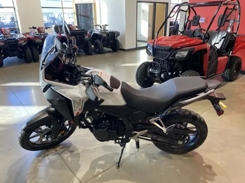 More photos of 2025 HONDA NX500 ABS at Dell's Honda Powerhouse, MO