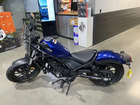 More photos of 2022 HONDA REBEL 300 at Dell's Honda Powerhouse, MO