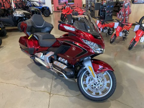 Photos of 2026 HONDA Gold Wing Tour Automatic DCT for sale in Grain Valley, MO at Dell's Honda Powerhouse