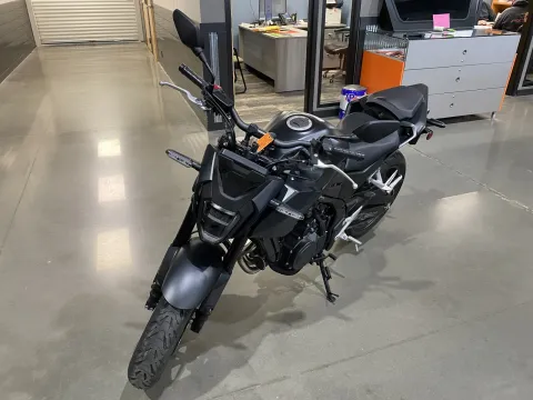More photos of 2024 Honda CB500F ABS at Dell's Honda Powerhouse, MO