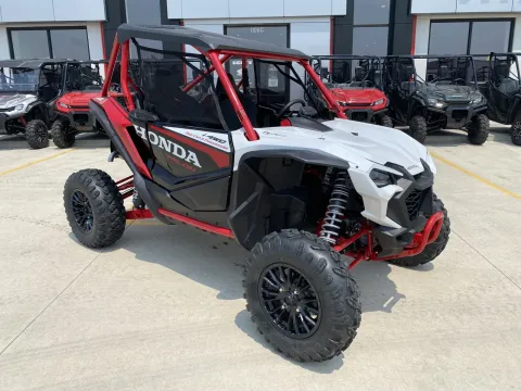 Photos of 2024 Honda Talon1000R FOX Live Valve for sale in Grain Valley, MO at Dell's Honda Powerhouse
