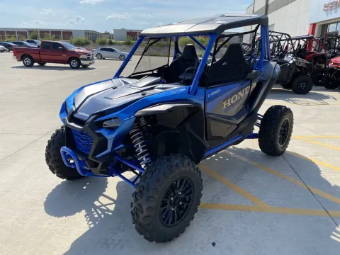 More photos of 2025 Honda Talon 1000R FOX Live Valve at Dell's Honda Powerhouse, MO