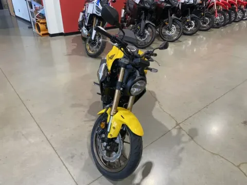 Another view of 2025 Honda CB300R ABS for sale in Grain Valley, MO at Dell's Honda Powerhouse