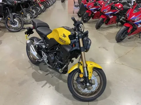 Photos of 2025 Honda CB300R ABS for sale in Grain Valley, MO at Dell's Honda Powerhouse