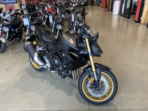 Photos of 2025 Honda CB1000 Hornet SP for sale in Grain Valley, MO at Dell's Honda Powerhouse