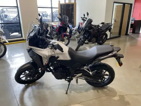 More photos of 2025 Honda NX500 ABS at Dell's Honda Powerhouse, MO