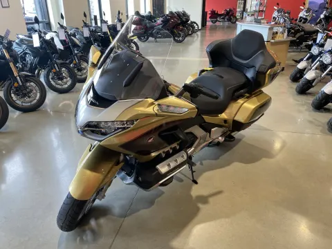 More photos of 2025 Honda Goldwing at Dell's Honda Powerhouse, MO