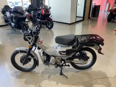 More photos of 2025 Honda Trail 125 at Dell's Honda Powerhouse, MO