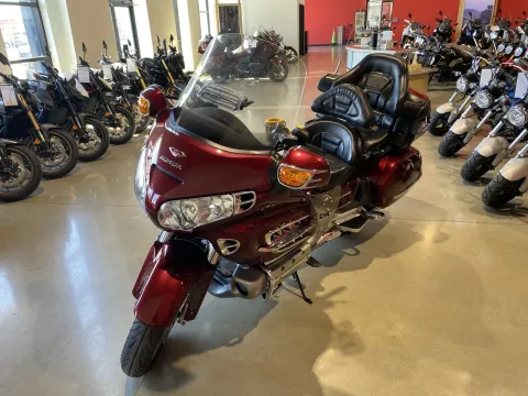 More photos of 2005 Honda Goldwing at Dell's Honda Powerhouse, MO