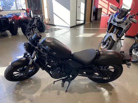 More photos of 2022 Honda Rebel 500 at Dell's Honda Powerhouse, MO