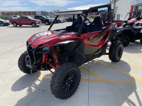 More photos of 2019 Honda Talon 1000R at Dell's Honda Powerhouse, MO
