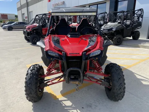 Another view of 2019 Honda Talon 1000R for sale in Grain Valley, MO at Dell's Honda Powerhouse