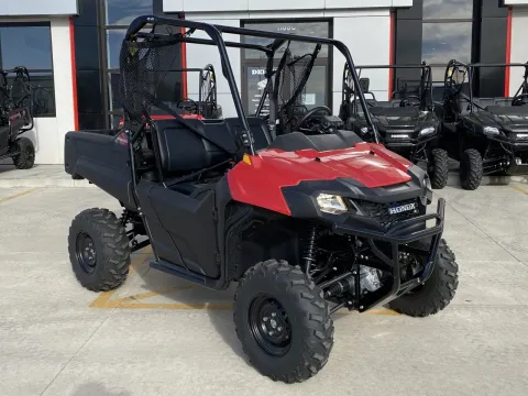 Photos of 2026 Honda Pioneer 700 for sale in Grain Valley, MO at Dell's Honda Powerhouse