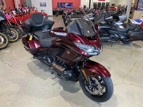 Photos of 2025 HONDA Goldwing Tour AIR BAG DCT 50th Anniversary for sale in Grain Valley, MO at Dell's Honda Powerhouse