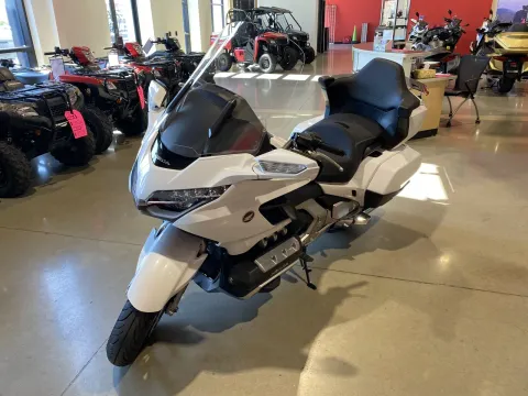 More photos of 2018 Honda Gold Wing Tour at Dell's Honda Powerhouse, MO
