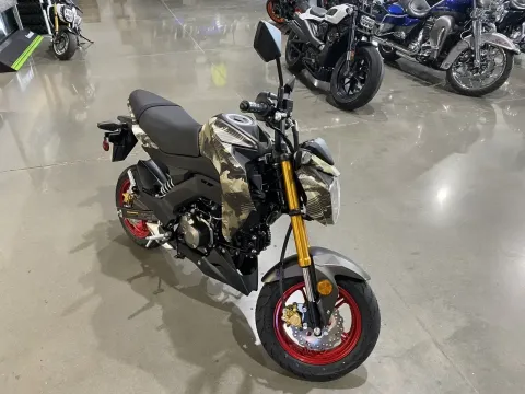 Photos of 2025 Kawasaki Z125 PRO for sale in Grain Valley, MO at Dell's Powersports