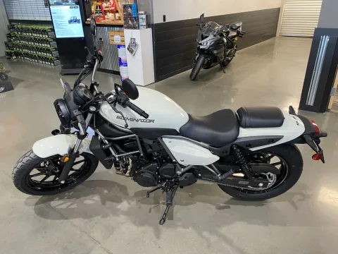 More photos of 2026 Kawasaki Eliminator at Dell's Powersports, MO