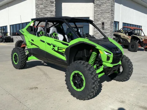 Photos of 2026 Kawasaki Teryx4 H2 Deluxe eS for sale in Grain Valley, MO at Dell's Powersports