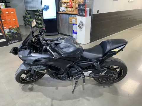More photos of 2024 Kawasaki Ninja 650 at Dell's Powersports, MO